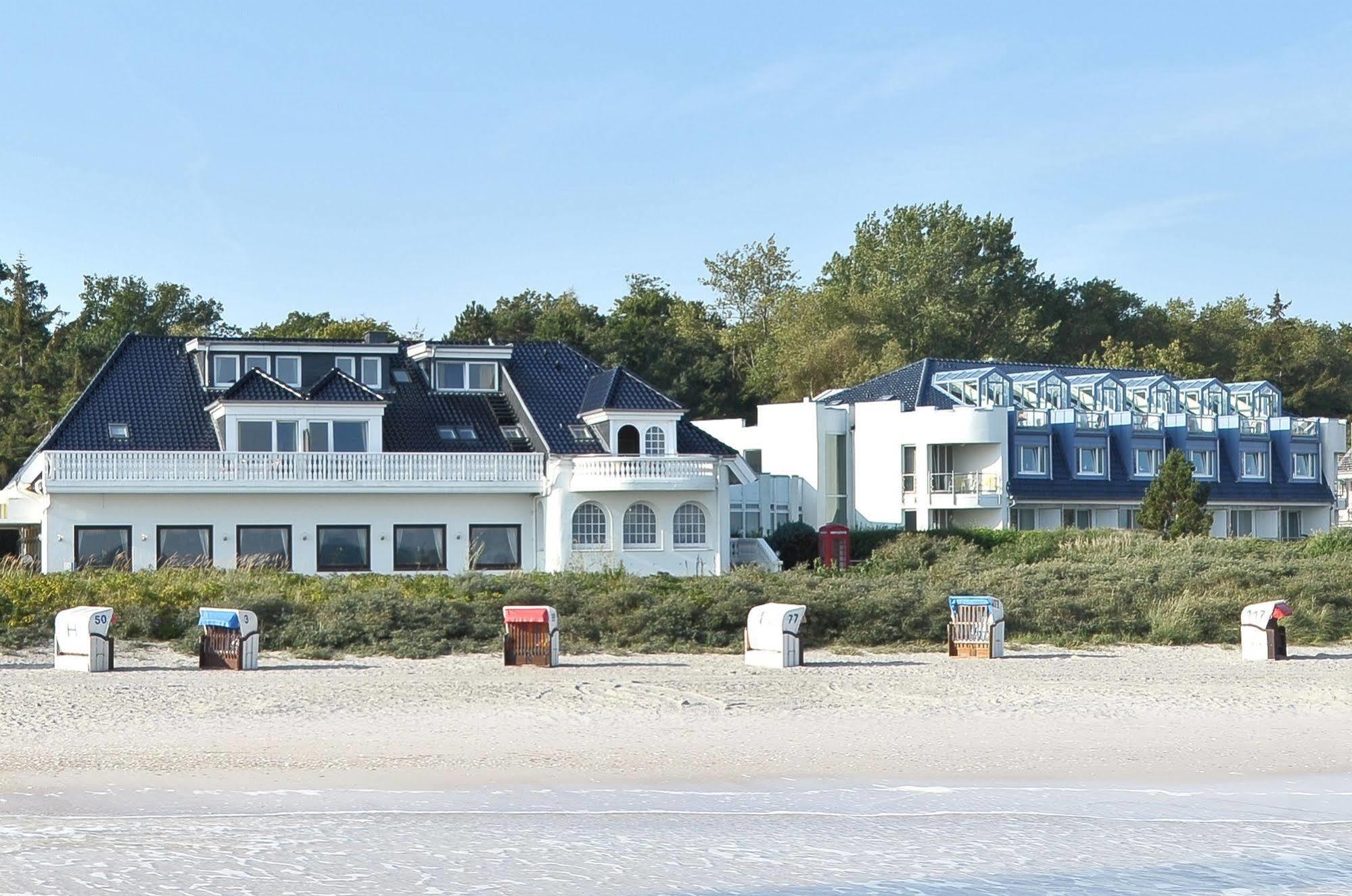 Hotel Seeschloesschen Hohwacht Bagian luar foto